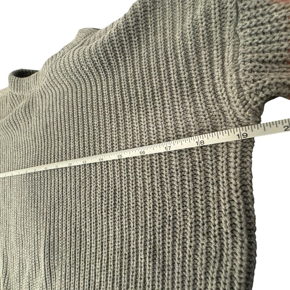 URBAN OUTFITTERS Crew Neck Pullover Sweater - Picture 6 of 11